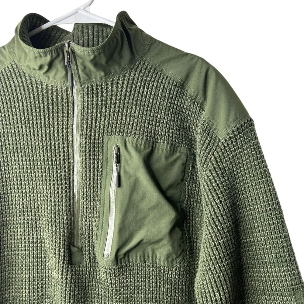 Bass Outdoor Men’s Green Quarter-Zip‎ Long Sleeve Pullover Sweater Size XL